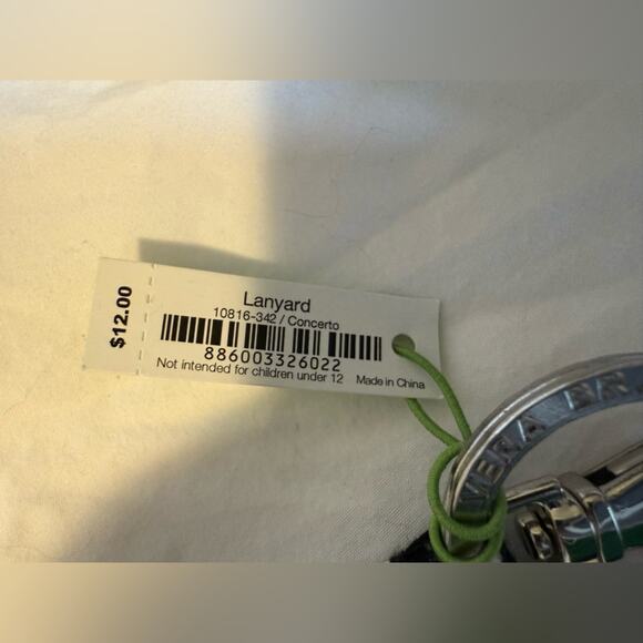 NWT Vera Bradley Set - Scarf / Wrap, Lanyard, and Small Cosmetics Bag - Concerto - Picture 10 of 11